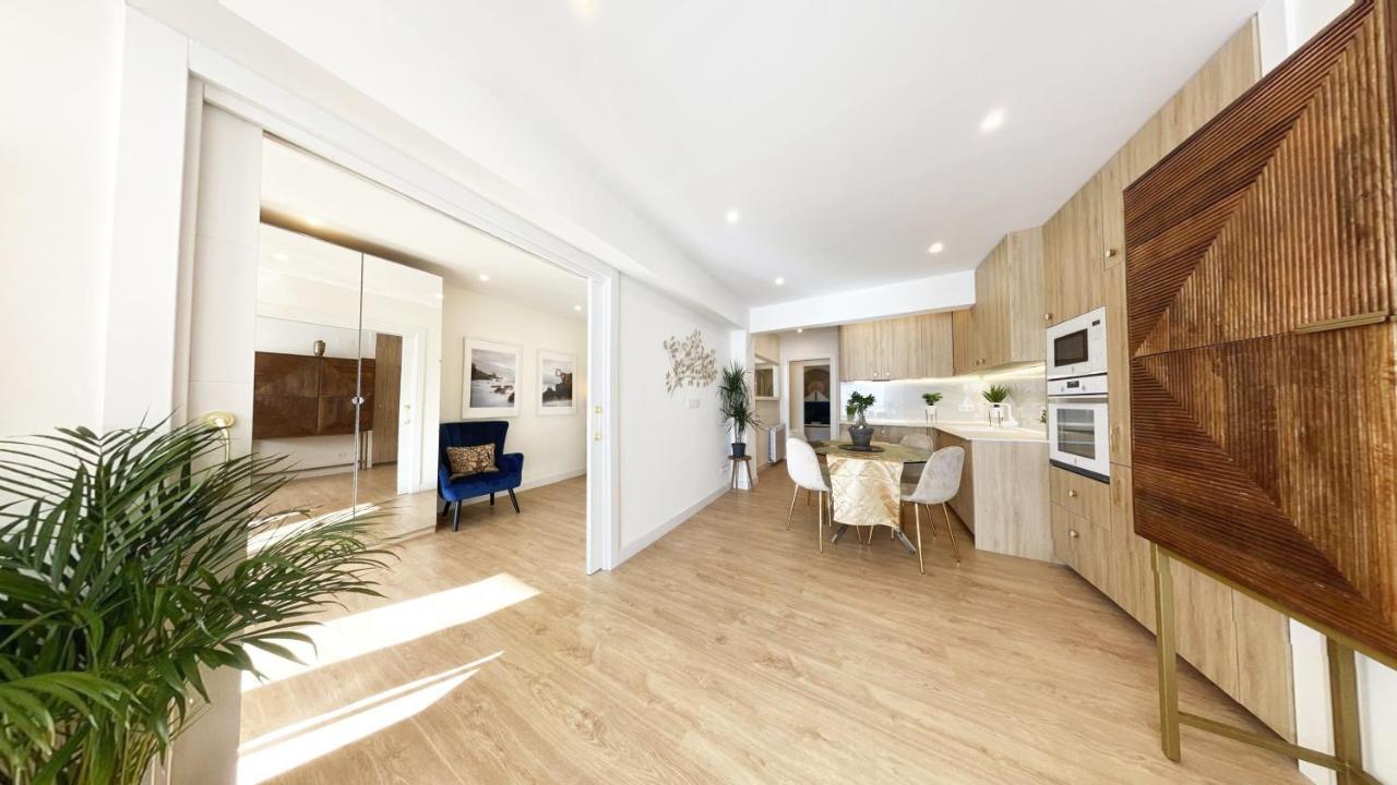 Miramar Luxurious Flat, 3 Double Rooms, Free Parking, Terrace, Completely New San Sebastián Exterior foto